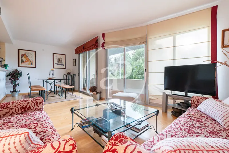 Apartment for rent with communal pool and garage in Palma — photo 6