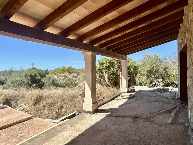 Finca reformada con materiales de alta calidad en Cala Santanyi, a 900 m de la playa, con 5 dormitorios — photo 6