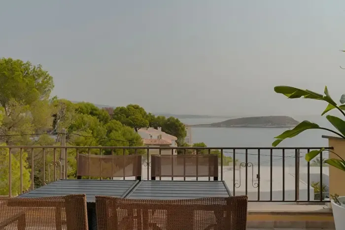 Piso en alquiler de 3 habitaciones, Cala Vinyes, Calvià — photo 1