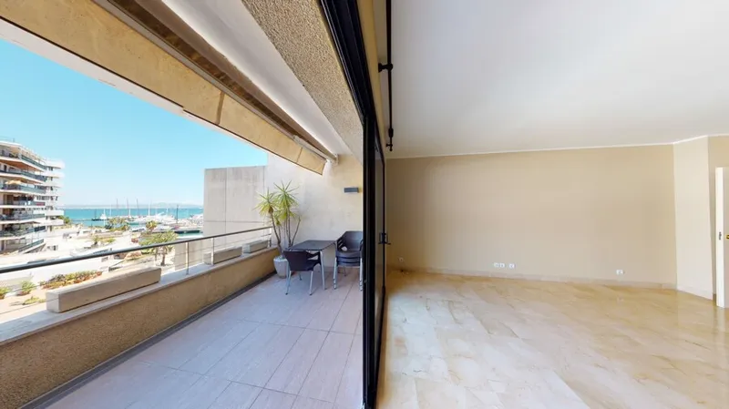 Spacious Penthouse Apartment with Views over Can Barbara — photo 2
