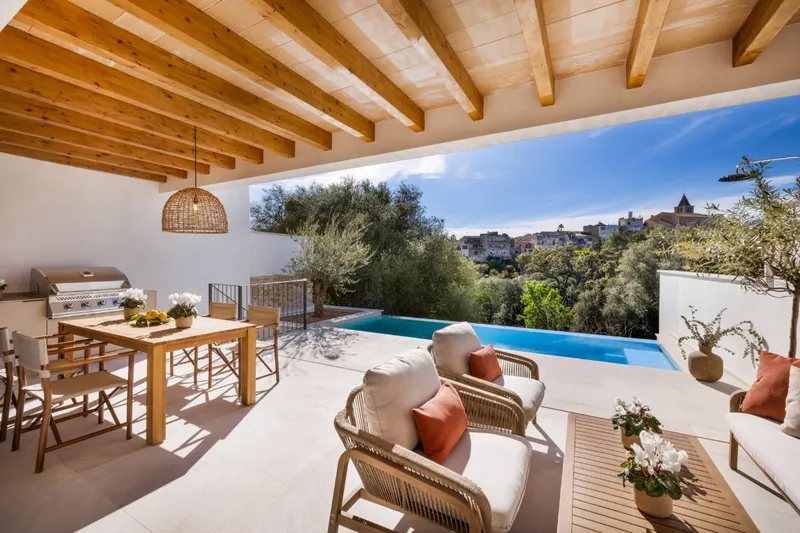 Exclusive newly finished townhouse with views of the Serra de Tramuntana, Campanet — photo 1