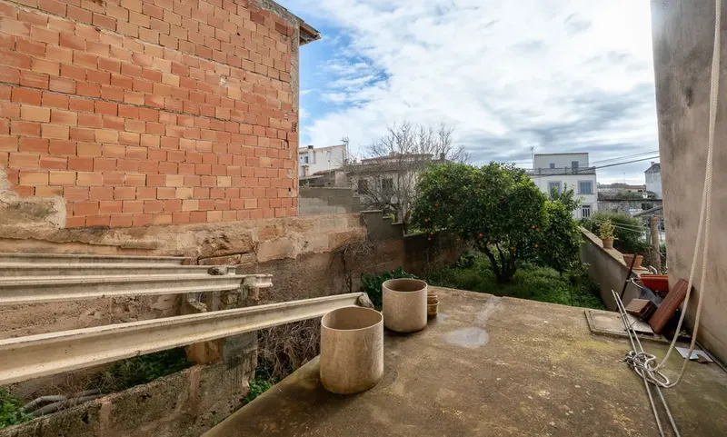 House with great potential in the center of Montuiri — photo 2