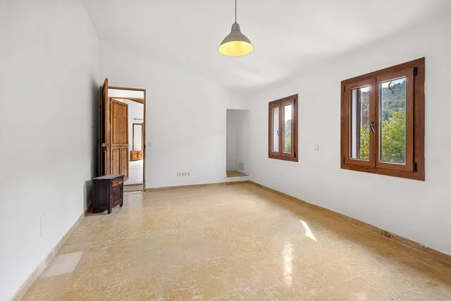 Investment Finca with Pool for Sale in S'Arracó, Southwest Mallorca — photo 11
