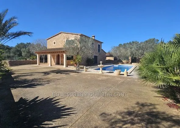 Detached house in Afueras, Lloret de Vista Alegre — photo 1