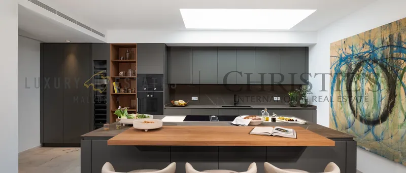 Modern newly built villa in Port Andratx town center location with views of the harbour — photo 9