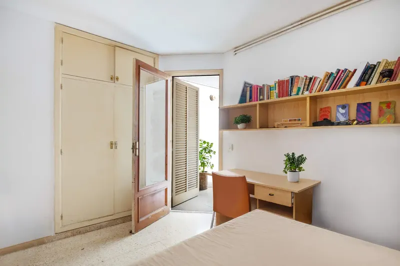 ¡Descubre esta magnífica propiedad totalmente amueblada y lista para vivir , en la calle Aragón. Situada en el codiciado barrio de Son Canal — photo 11