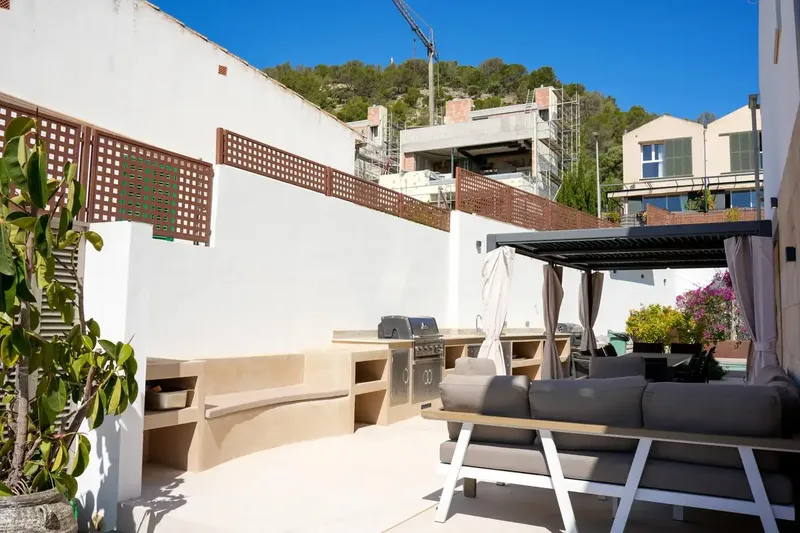 Luxury villa with sea views in Génova – Palma de Mallorca — photo 11