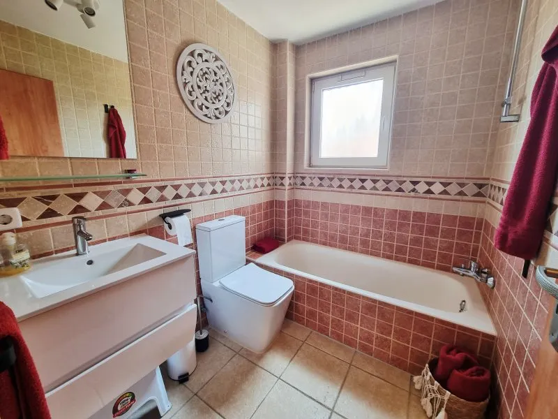 3-room Penthouse in Cala Mandia — photo 8