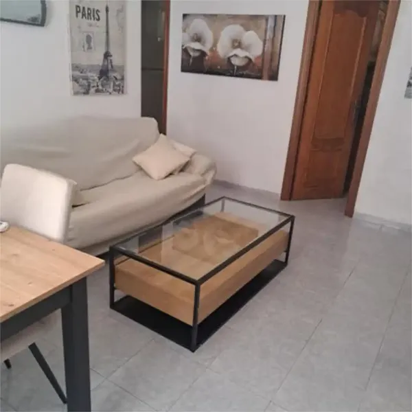 Furnished flat with 2 bedrooms, 1 bathroom, kitchen and terrace — photo 7