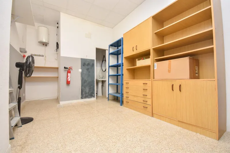 Very central commercial premises in the Bons Aires area — photo 11