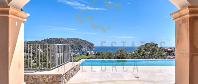Large finca-style property in Camp de Mar on Mallorca with panoramic and sea views — photo 5