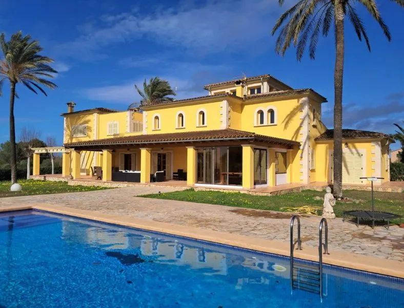 Imposing finca with sep. guest house and all extras near Petra - Manacor -- F 64 VK — photo 1