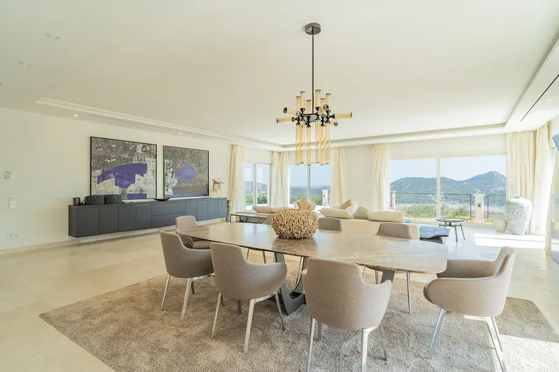 Exquisite 5-bedroom luxury villa for rent — photo 6