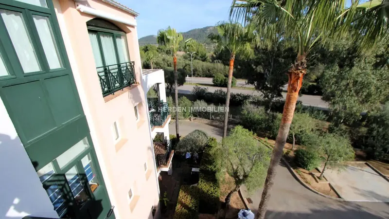 Herden Immobilien Mallorca sells a fantastic modern and high-quality penthouse in an absolutely superior location in Santa Ponsa in a — photo 6