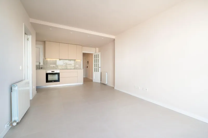 Central apartment with sea views — photo 12