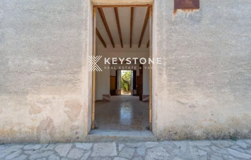 House — photo 10