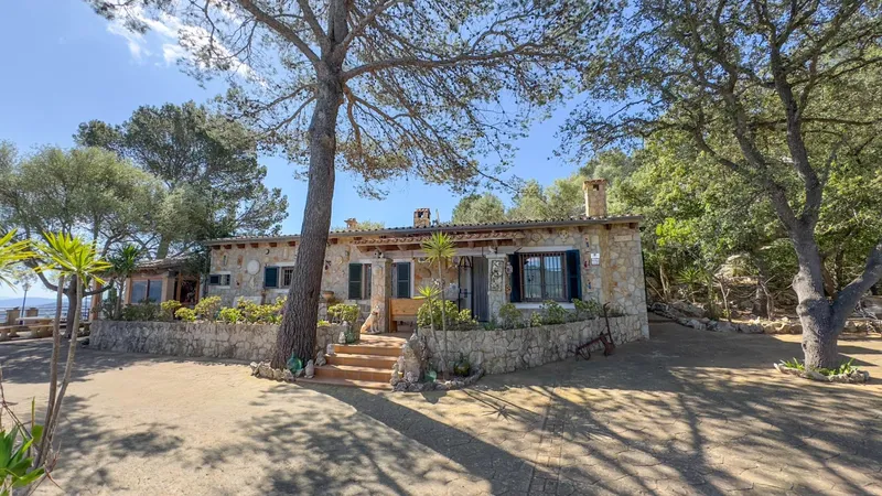 Exclusive finca with house and pool on the summit of Conques, Puigpunyent — photo 5