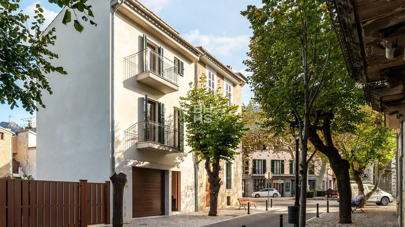 Village/town house for sale in Sóller — photo 4