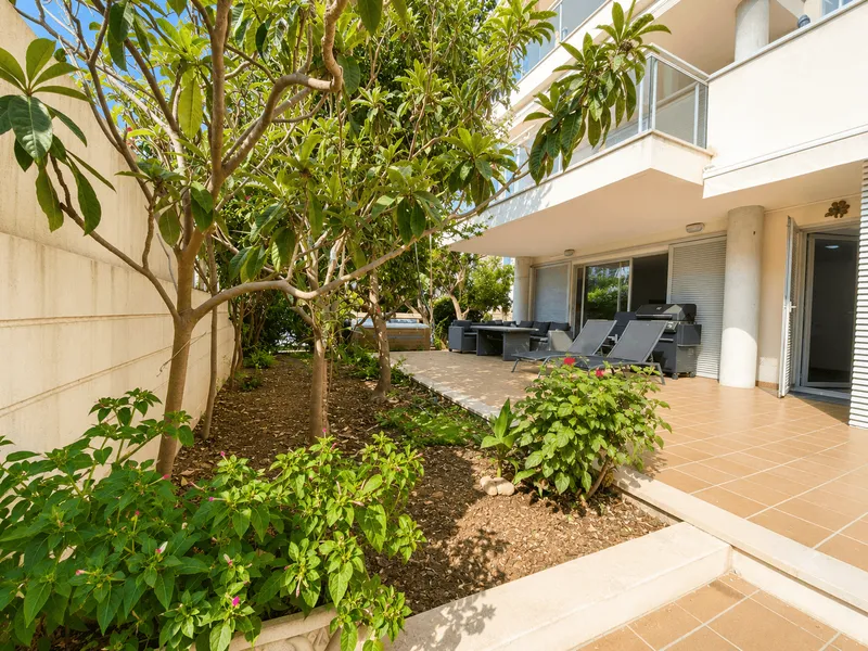 Ground-floor apartment just 300 meters from the beach — photo 2