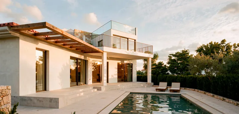 Exclusive family villa with a spacious master suite and rooftop terrace — photo 4