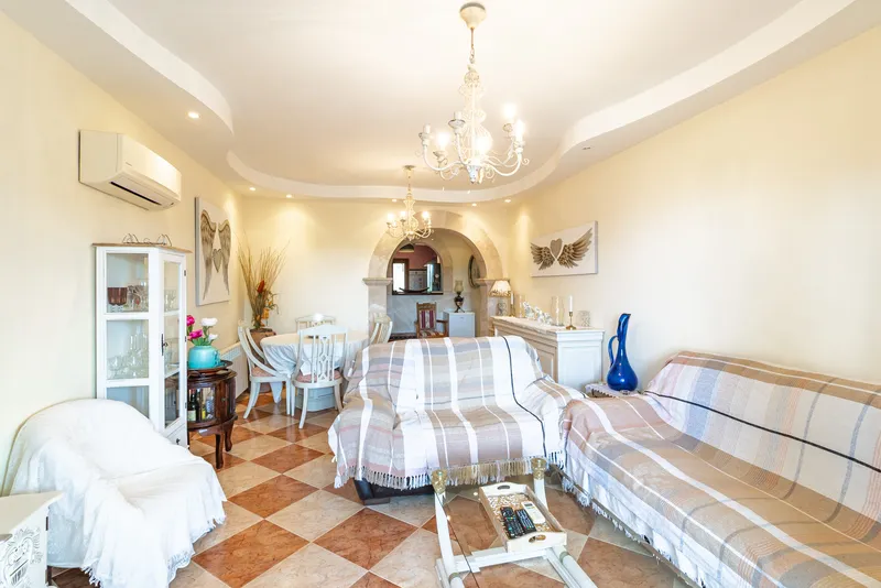 Apartment with magnificent sea views in Cala Santanyi — photo 12