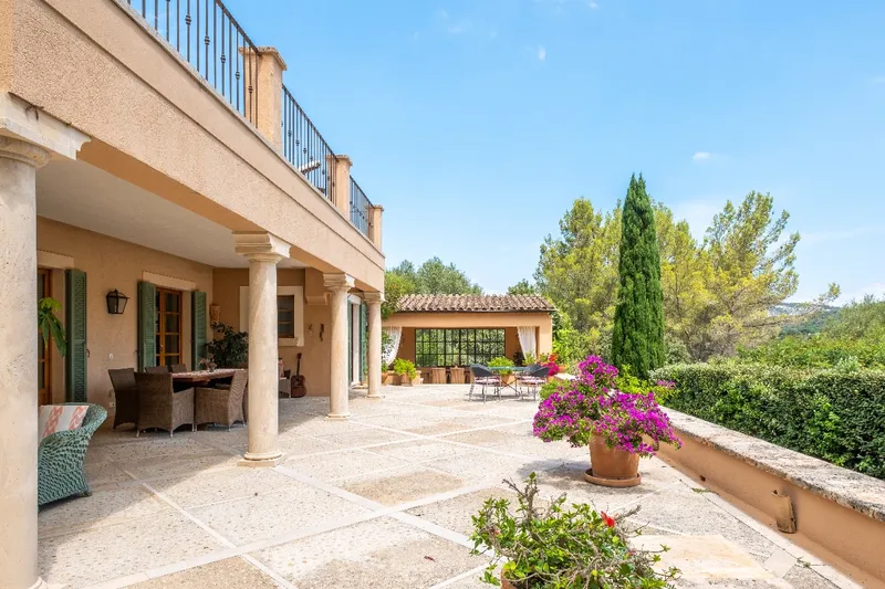 Opportunity! Exclusive finca with a holiday rental license (ETV) located in one of the best and most coveted areas on the outskirts of Pollensa. — photo 9