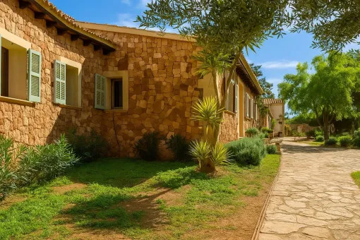 Santa Margalida: Stylish sea-view finca with pool, guest house and privacy in St. Margalida — photo 6