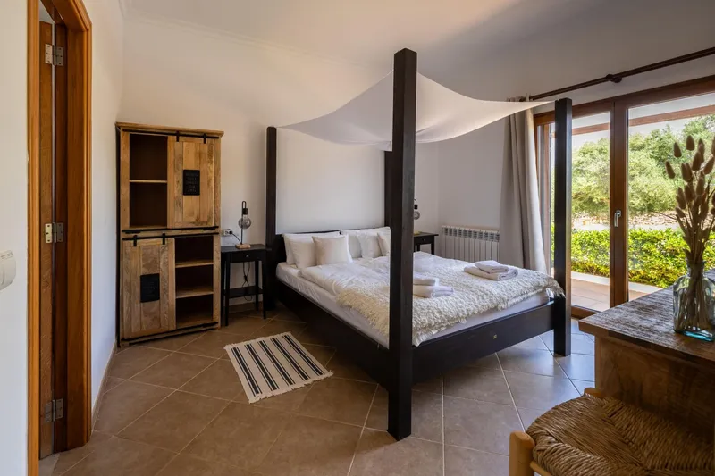 Finca with holiday rental licence near Es Trenc, Ses Covetes — photo 10