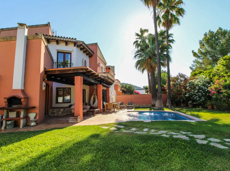 Ref.4210V – Exclusive Chalet with Private Pool in Santa Ponsa — photo 1