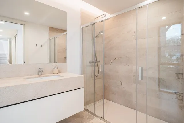 Luxury townhouse with private pool for sale in Cala Vinyes, Southwest Mallorca — photo 10