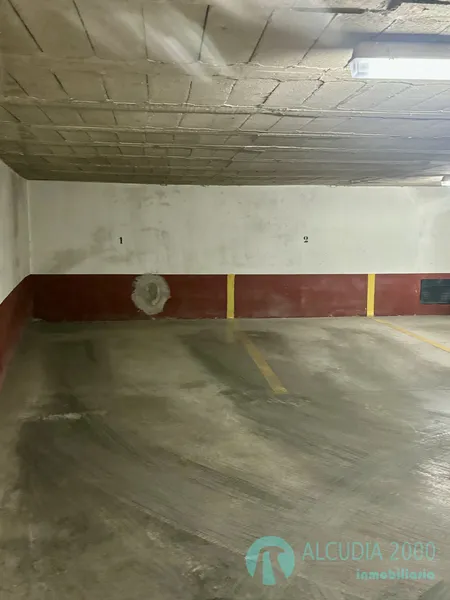 Garage — photo 10