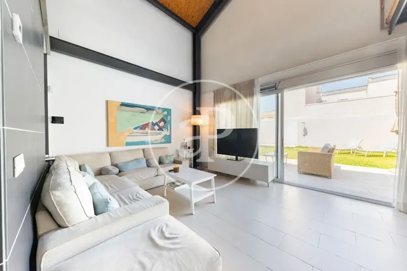 Casa pareada con terraza en alquiler en Platja de Palma — photo 11