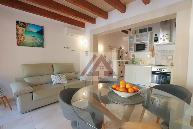 Village house for sale in Santanyi — photo 11