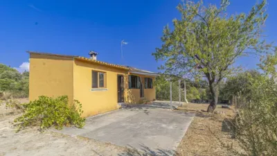 Detached house in Polígono 4 — photo 3