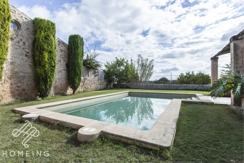 Charming village house with pool, garden, garage and magnificent views — photo 9