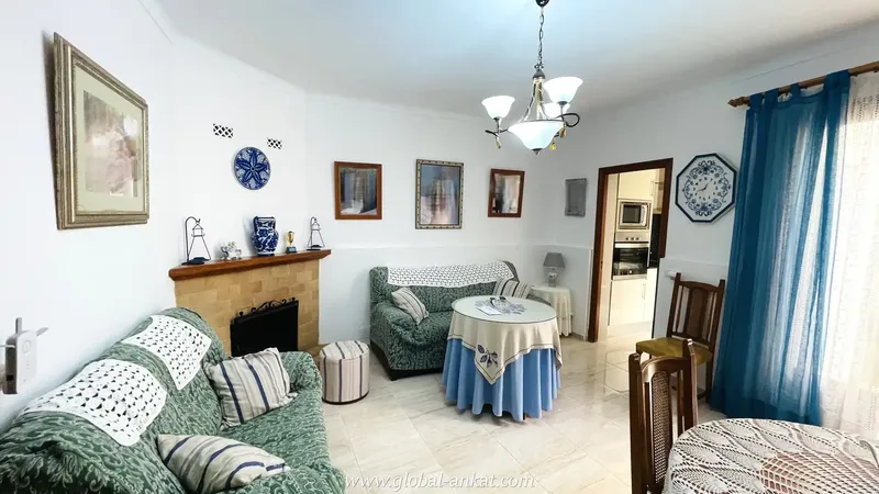 Do you dream of a quiet life in a charming village, surrounded by nature and minutes from the beach? This townhouse in Felanitx, — photo 7