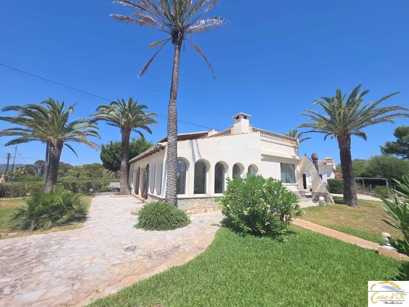 Frontline Sea View Villa in Cala Murada with Exceptional Development Potential — photo 3