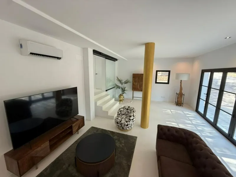 Modern Luxury Villa with Sea Views, Private Cinema, Gym & Football Pitch in Cas Català — photo 8