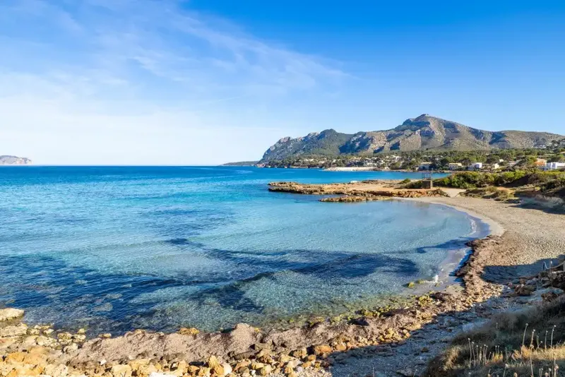 Fantastic detached villa for sale in Alcudia, an excellent investment opportunity thanks to its magnificent sea views — photo 8