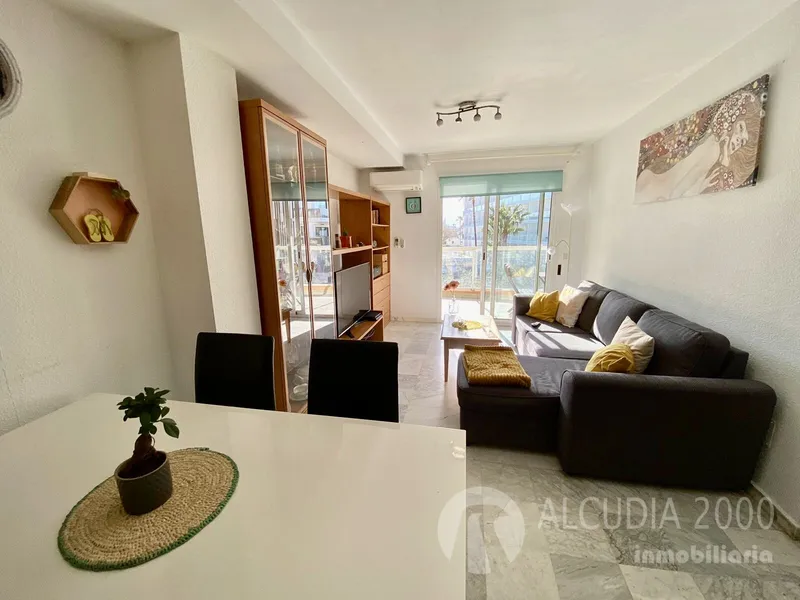 Flat — photo 1
