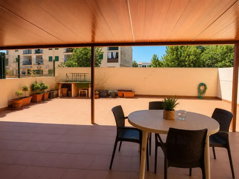 Planta baja exclusiva con gran terraza privada en Santa Maria del Camí: — photo 1