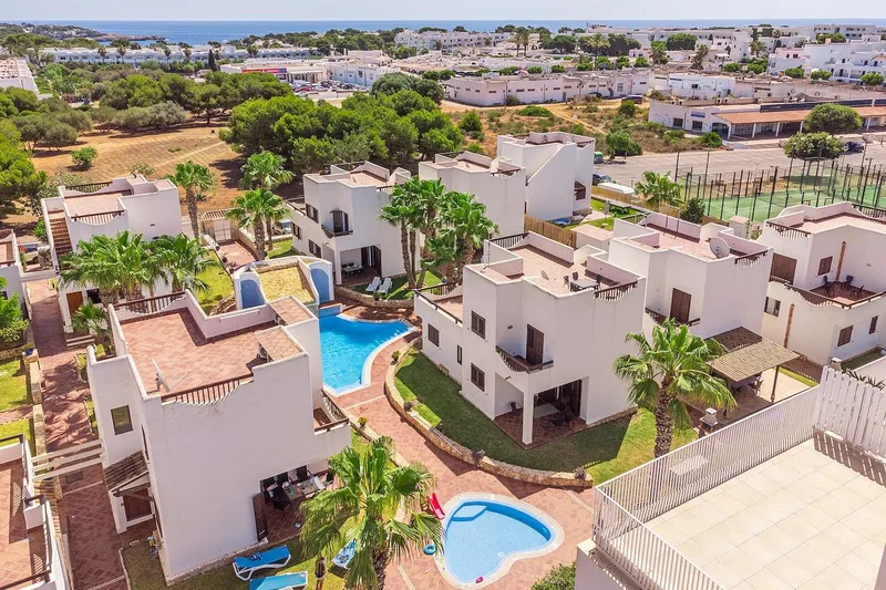 Single family house - Santanyí (Cala d'Or), built surface 650 m², terrace size 500 m², 5 bedrooms, 2... — photo 7