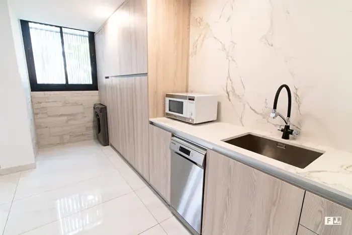 Piso en alquiler de 3 habitaciones: Ponent, La Bonanova — photo 2
