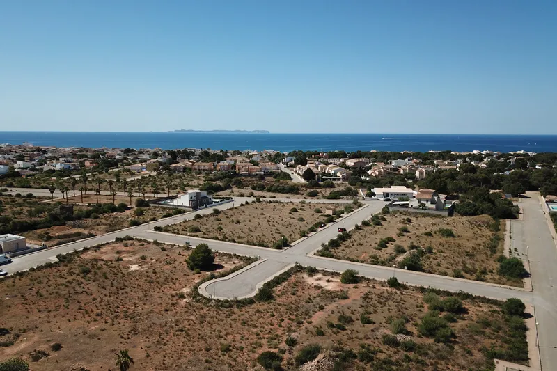 Plot in Sa Rapita - Drone Footage of the Neighborhood — photo 2