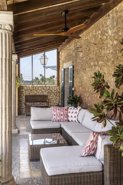An authentic Mallorcan village house where tradition and lifestyle meet — photo 9
