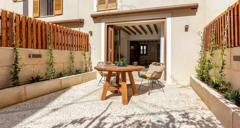 Modernized townhouse in Palma Santa Catalina - first occupancy — photo 1