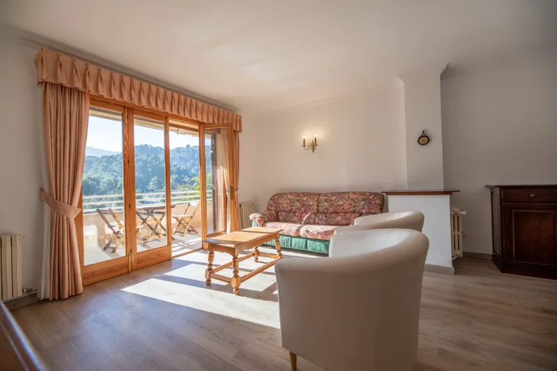 Flat with terrace, community pool and possibility of parking in Port de Sóller for longterm rent — photo 9