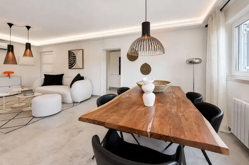 Ground floor flat in Cala Mendia, renovated with high-quality materials, combines modern comfort with the Mediterranean lifestyle — photo 4