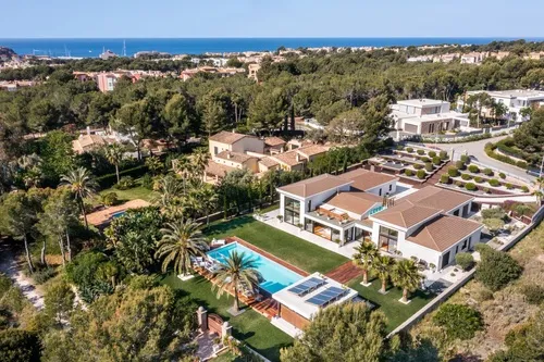 Mallorca Contemporary Villa for Sale in Santa Ponsa with 9 Bedrooms — photo 1