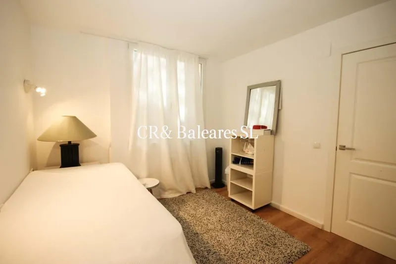 Lovely two bedroom apartment with community pool — photo 7